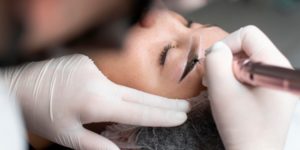 Eyebrow Tinting